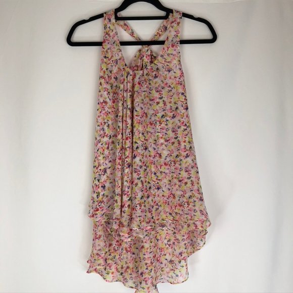 McGinn Floral Flouncy Top with Ruffle Back - Picture 8 of 8